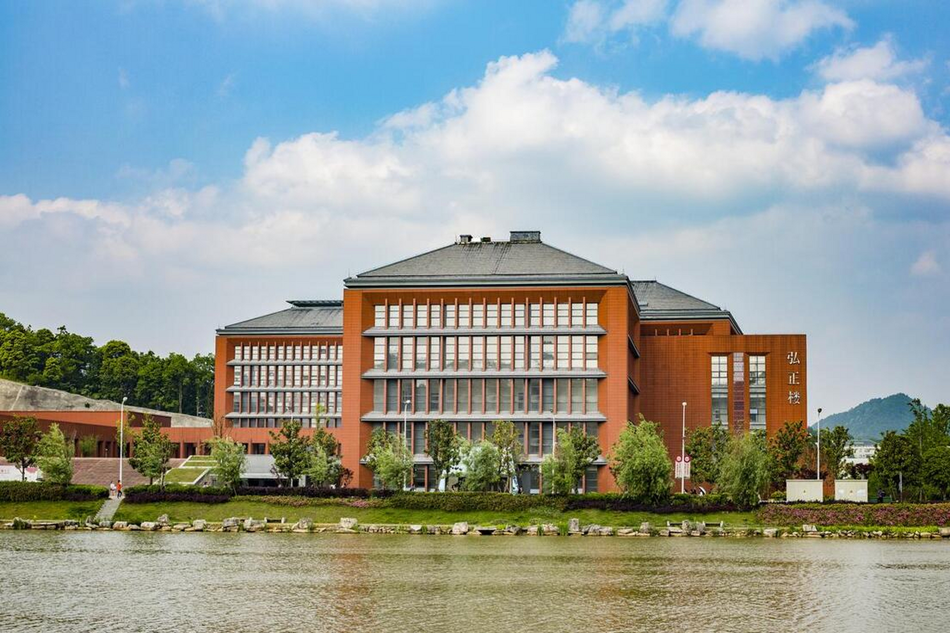 贵州大学在职研究生招生简章2024